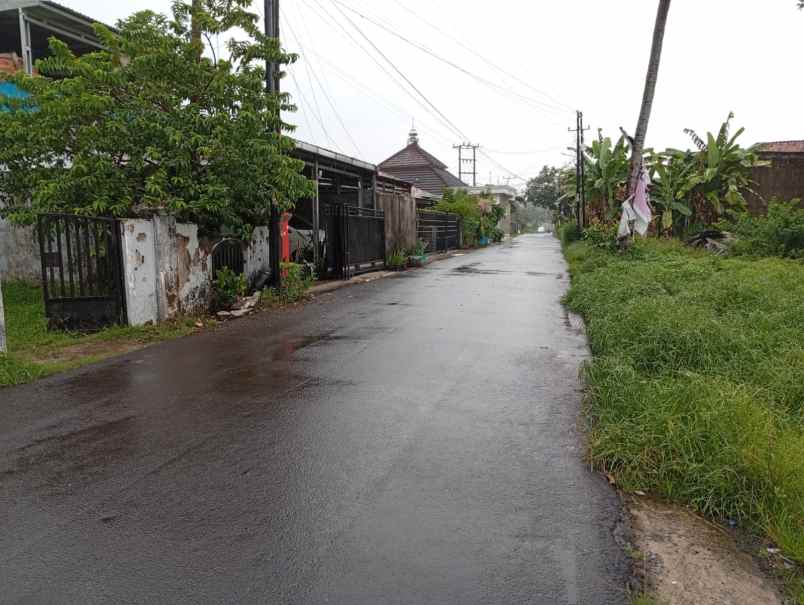 dijual tanah lokasi strategis di sako baru indah