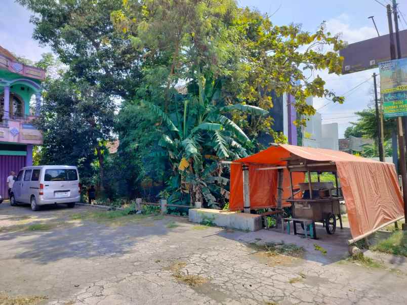 dijual tanah luas 1004 m2 di pinggir jalan raya bantul