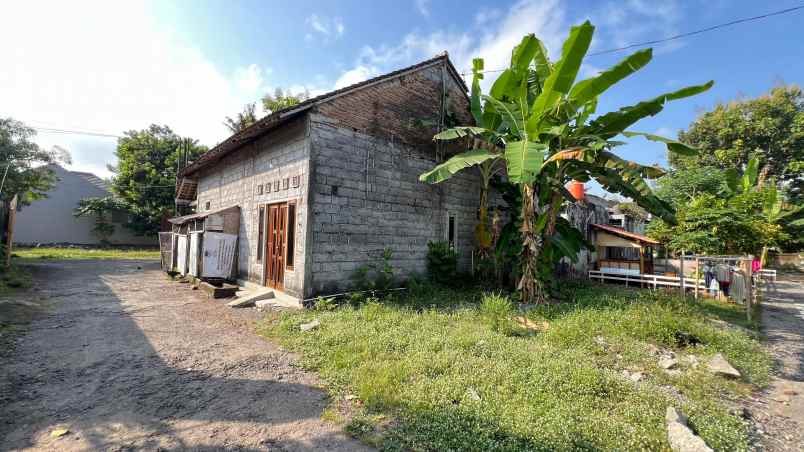 dijual tanah seyegan