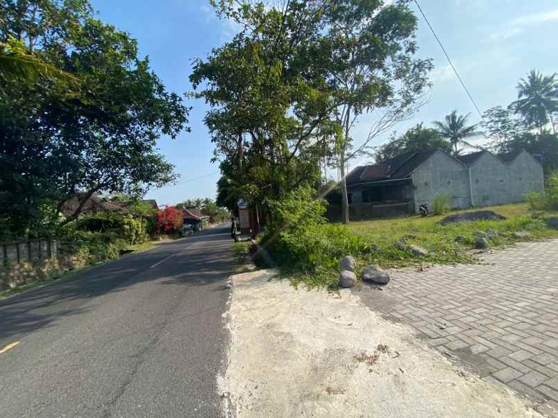 dijual tanah tempel