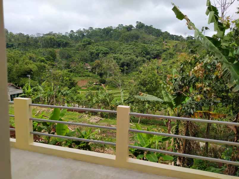 dijual terbatas 1 ruko 2 lantai strategis siap huni