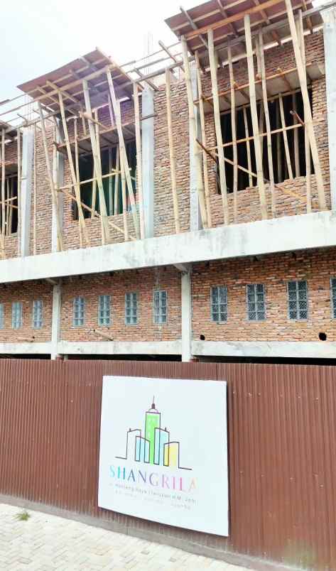 dijual villa jalan pasar merah menteng