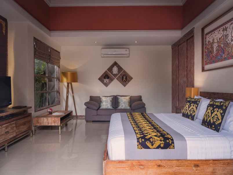 dijual villa jl yudistira seminyak kec