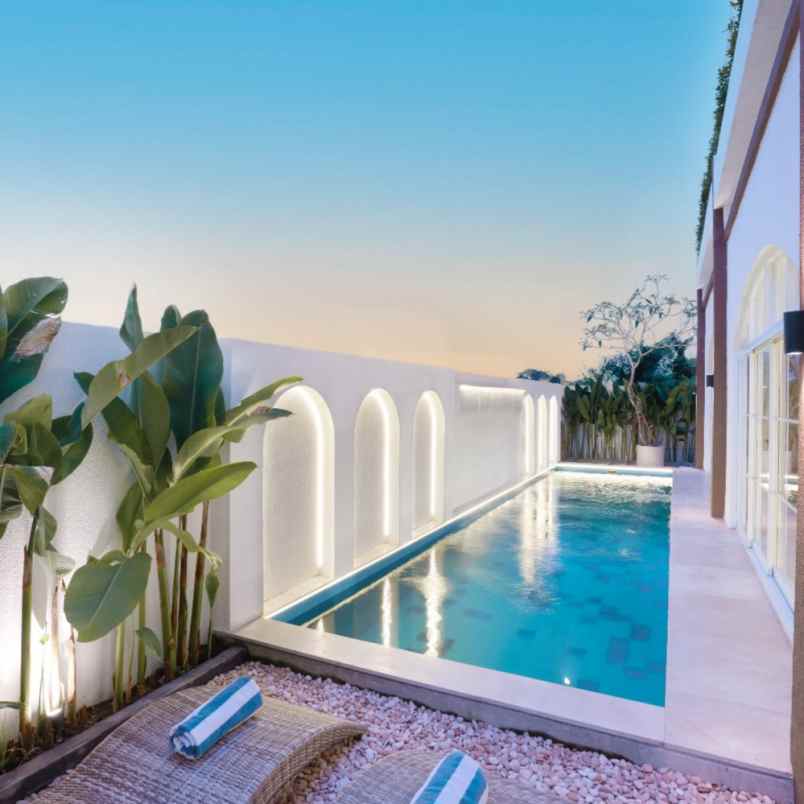 dijual villa pantai mengening