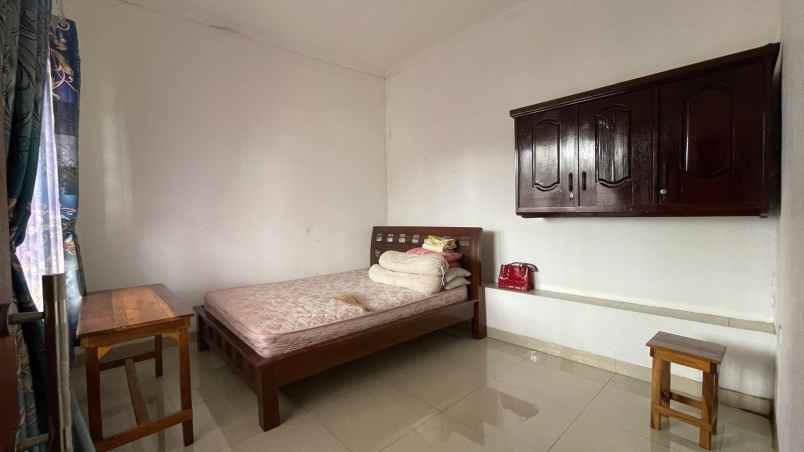 dijual villa pasirjambu