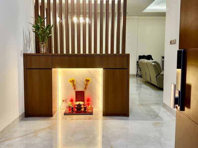 dijual villa siap huni komplek cemara asri