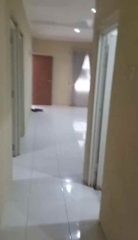 dikontrakan 1 rumah dalam cluster di margahayu raya