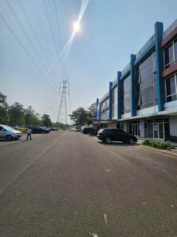 disewa ruko terrace 8 suvarna sutera tangerang