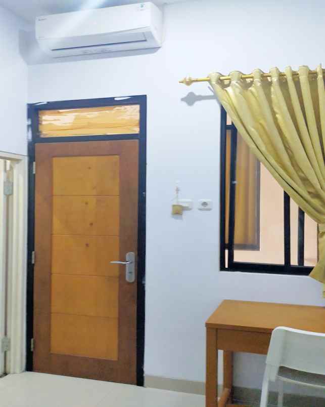 disewakan kost kost makaliwe i 26 jl