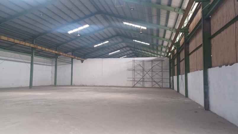 disewakan ruko gudang kantor jalan raya cakung