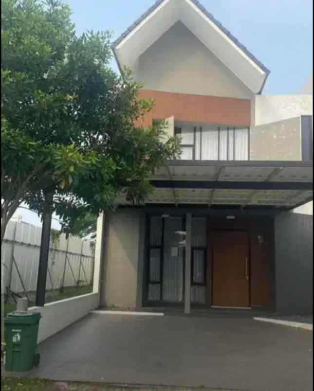 disewakan rumah cluster jura metland menteng