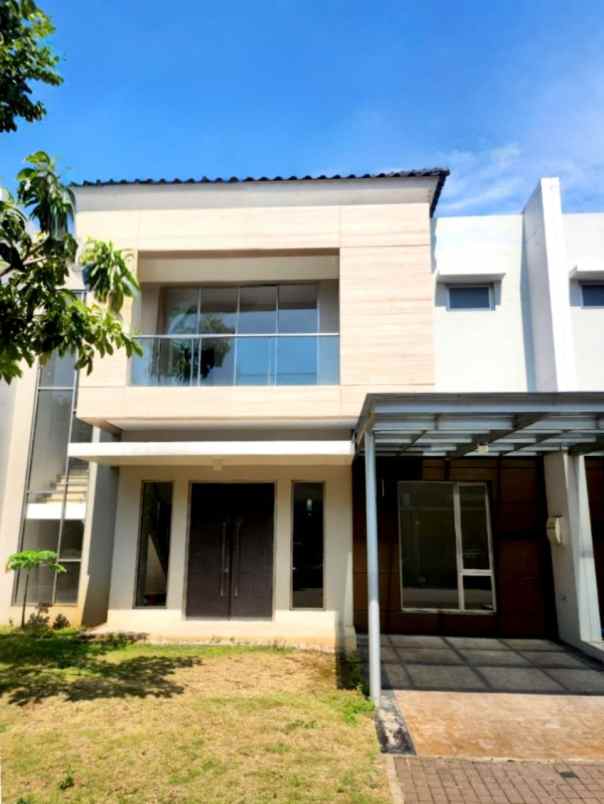 disewakan rumah golf island pantai maju pik