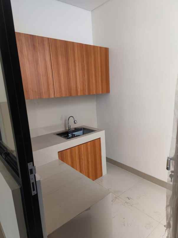 disewakan rumah grand sharon residence