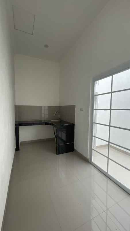 disewakan rumah jalan alternatif kota