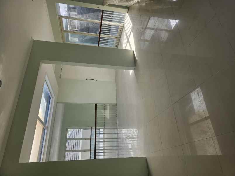 disewakan rumah jalanjalan eastwood