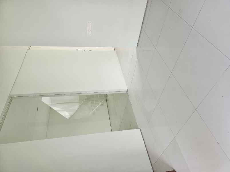 disewakan rumah jalanjalan eastwood