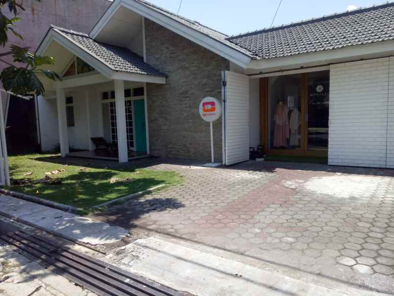 disewakan rumah jl salendro raya turangga