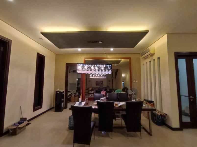 disewakan rumah kertajaya