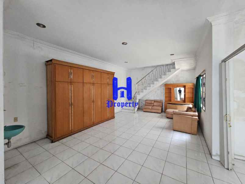 disewakan rumah komplek cemara hijau