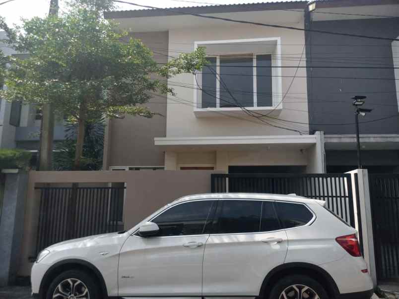 disewakan rumah komplek permata kawaluyaan