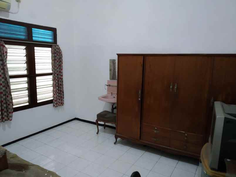 disewakan rumah simo kwagean 96