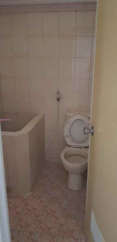 disewakan rumah wisma mukti