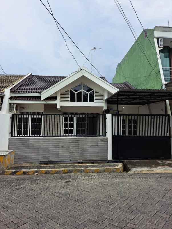 disewakan rumah wisma mukti