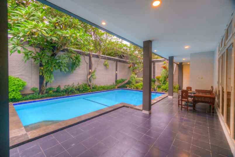 for rent beautiful furnished house at kemang