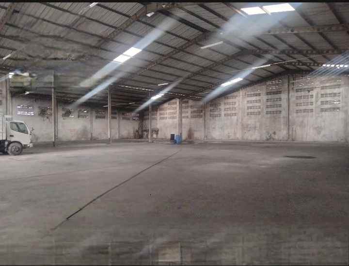 gudang strategis di semarang timur