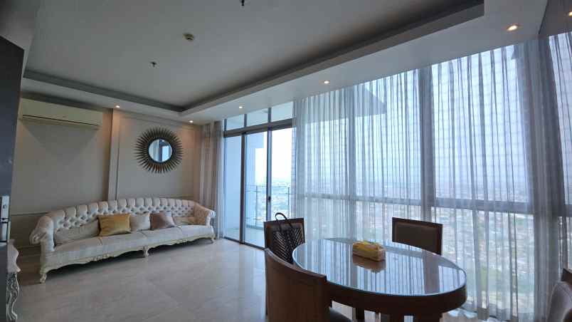 jual apartemen fullfurnished the windsor jak bar