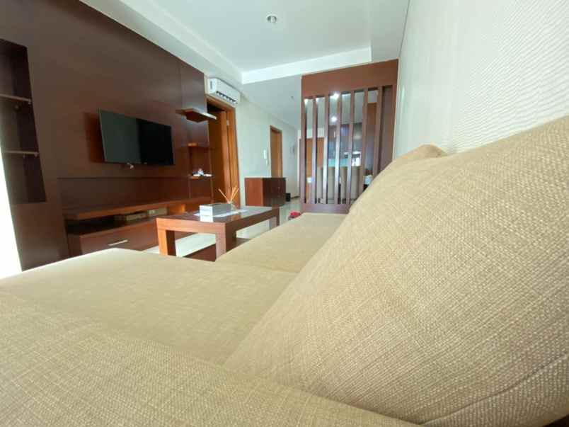 jual condominium furnished green bay pluit