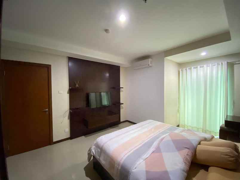 jual condominium furnished green bay pluit