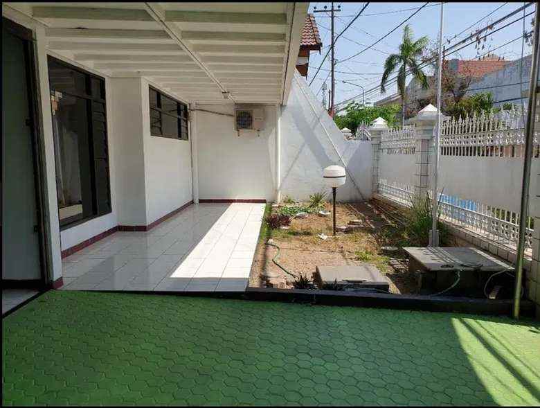 jual rumah 1 lantai dharmahusada indah barat surabaya