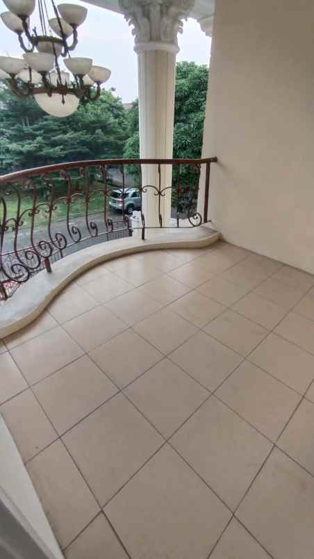 jual rumah bagus raffles hills cibubur