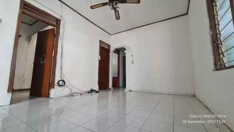 jual rumah dan toko pinggir jalan di gandaria selatan