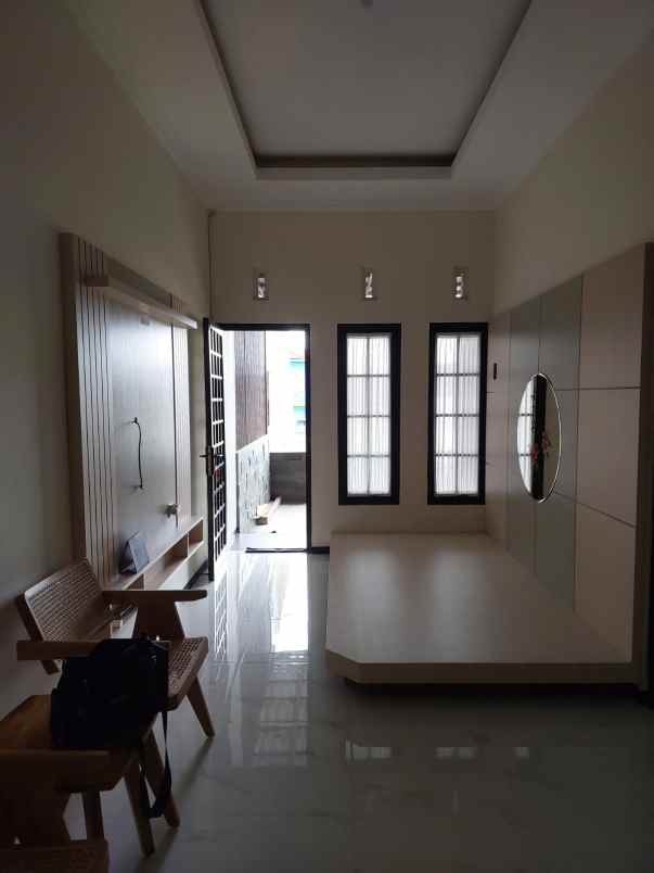 jual rumah full furnished konsep jepang