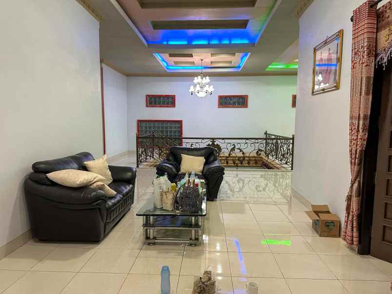 jual rumah mewah bonus expander baru