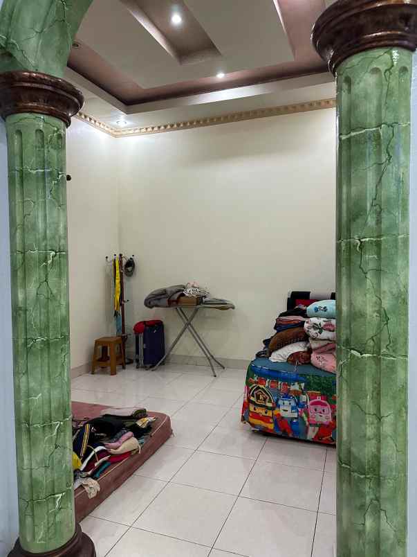 jual rumah mewah bonus expander baru