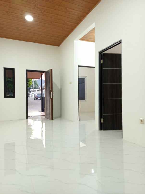 jual rumah siap huni bukit golf cibubur