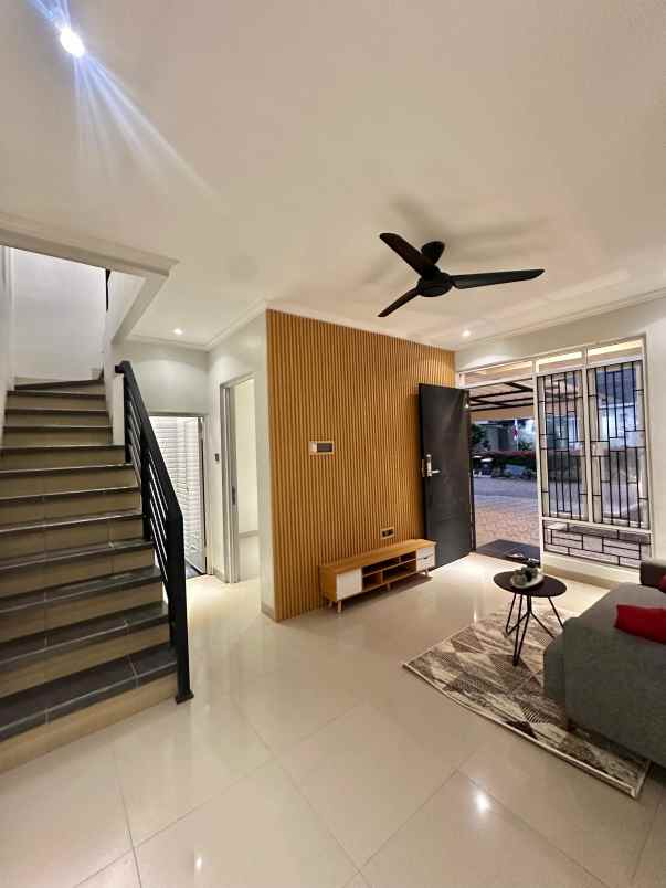 jual rumah siap huni di metland transyogi cileungsi