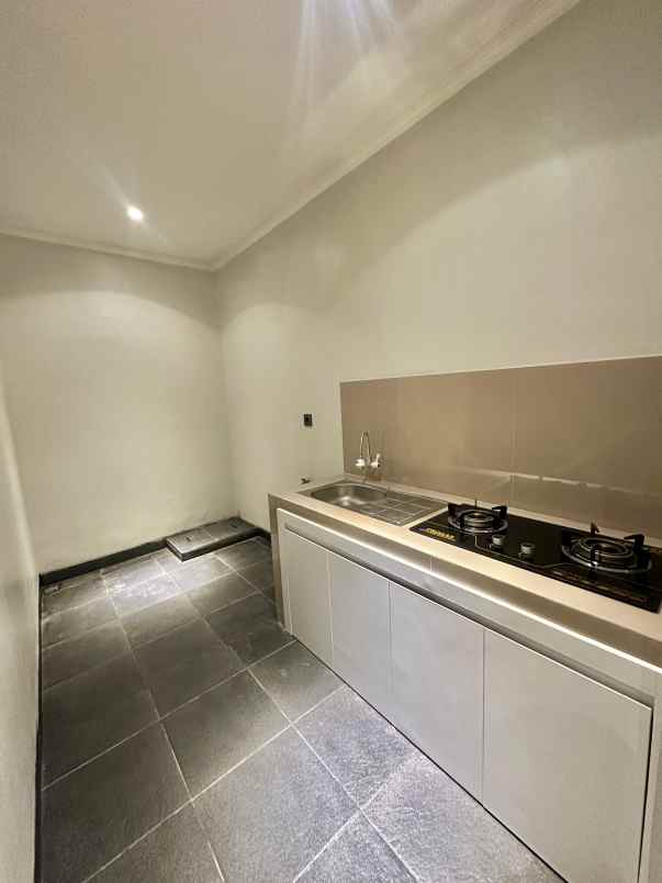 jual rumah siap huni di metland transyogi cileungsi