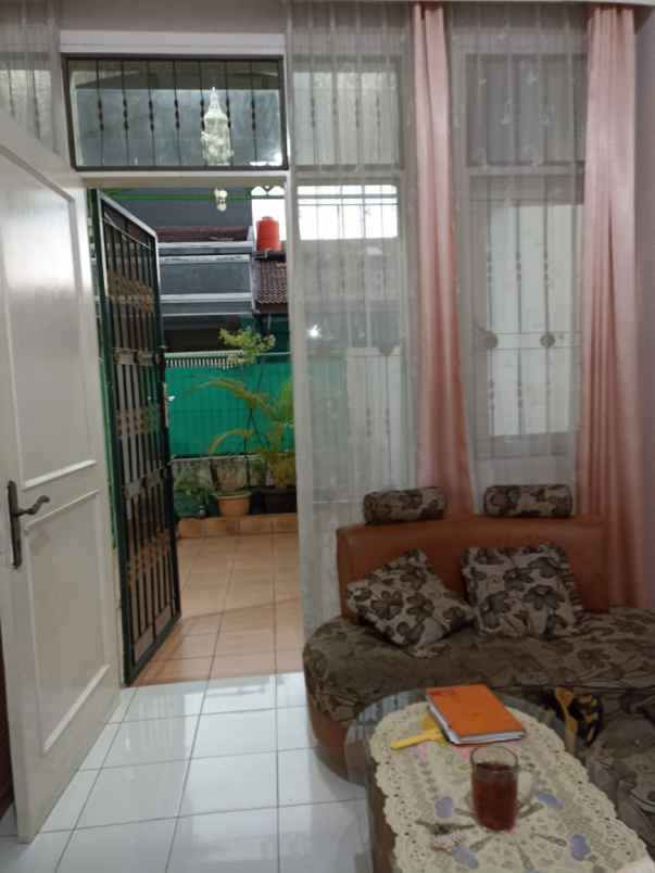 jual rumah sudah renov metro permata 1 banten