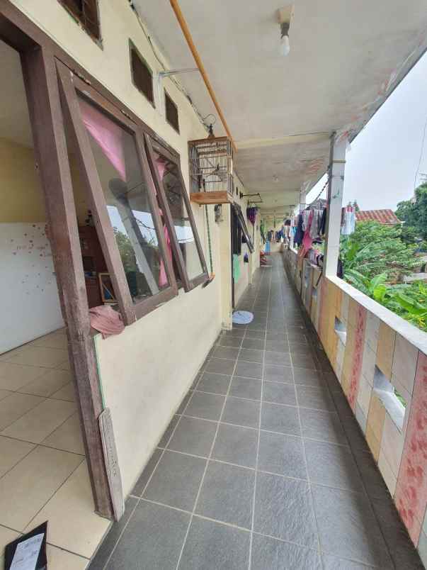 kontrakan 26 unit full isi di serua cputat