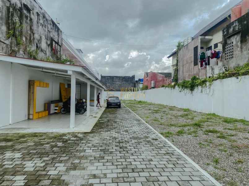 kost dijual cepat 39 kamar di seturan belakang ykpn