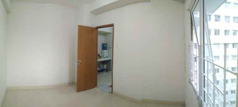 pinewood apartemen jatinangor 2 br lantai 22 sumedang