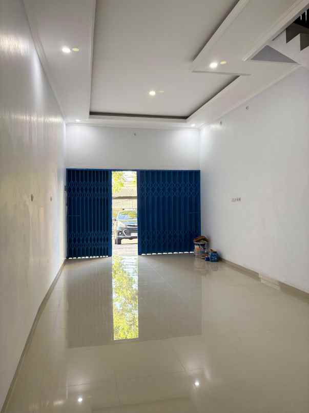 ruko baru 2 lantai di ring 1 kampus unnes semarang