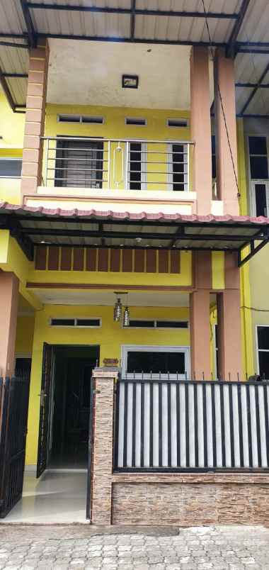 rumah 2 1 2 lt dalam komplek panglima denai