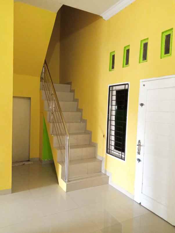 rumah 2 1 2 lt dalam komplek panglima denai