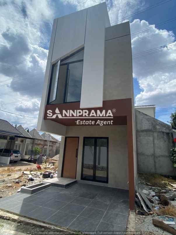rumah 2 lantai 500jt an di mekarsari cimanggis depok