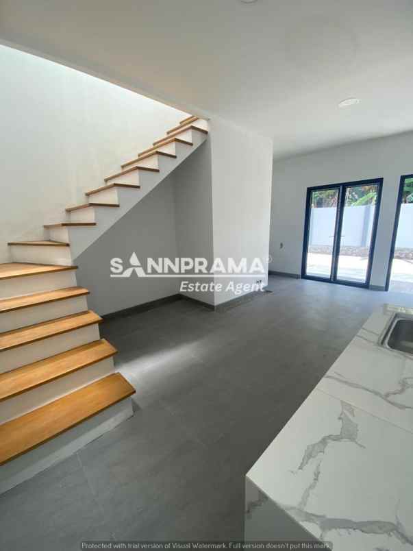 rumah 2 lantai 500jt an di mekarsari cimanggis depok